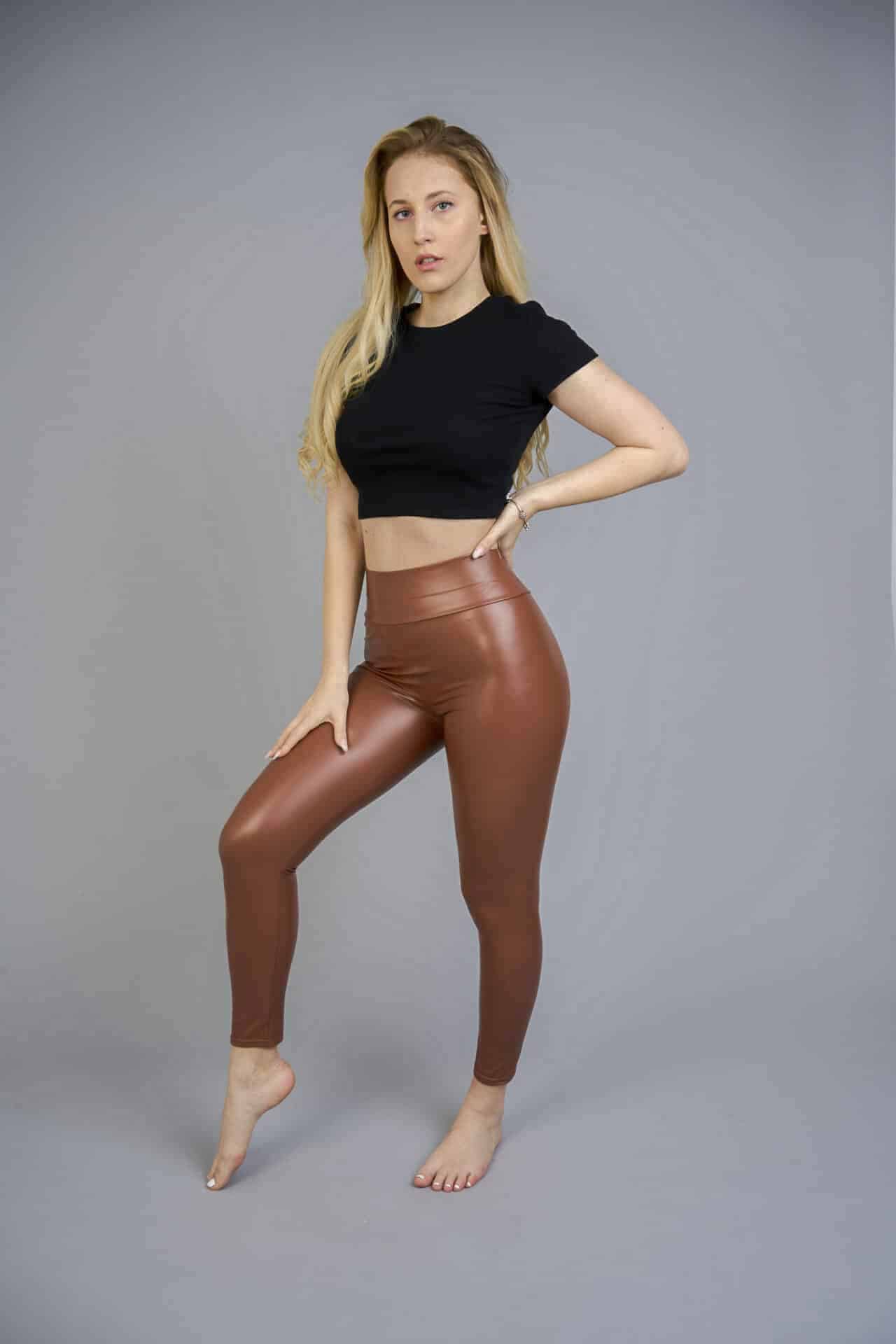 Hosszú női leggings, műbőr – 102