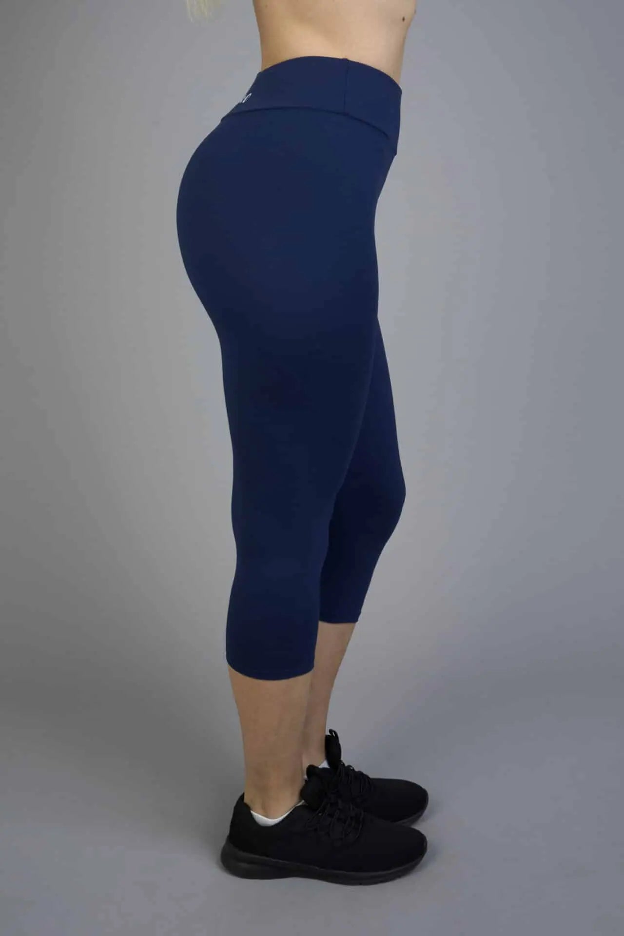 Női capri leggings, tejselyem – 303