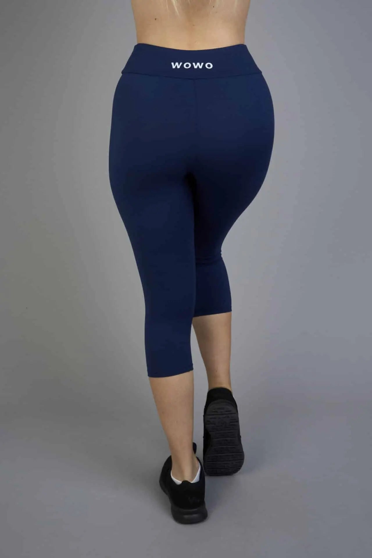 Női capri leggings, tejselyem – 303