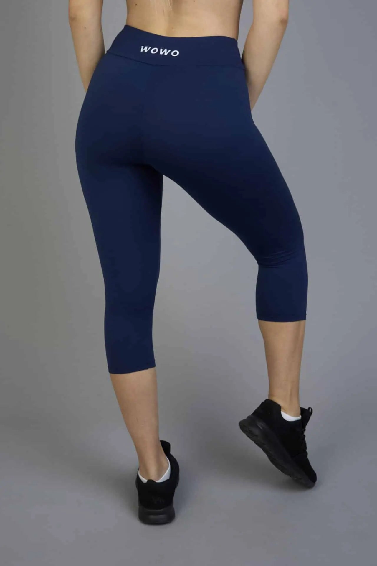 Női capri leggings, tejselyem – 303