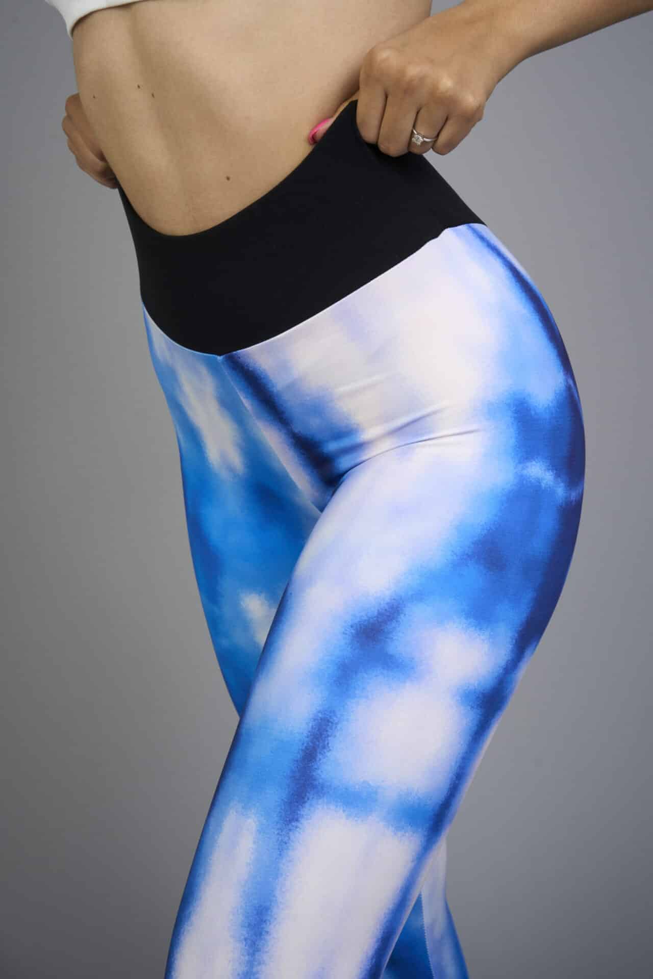 Női capri leggings, tejselyem– 315