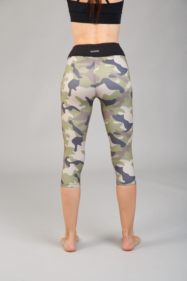 Női capri leggings, tejselyem – 336