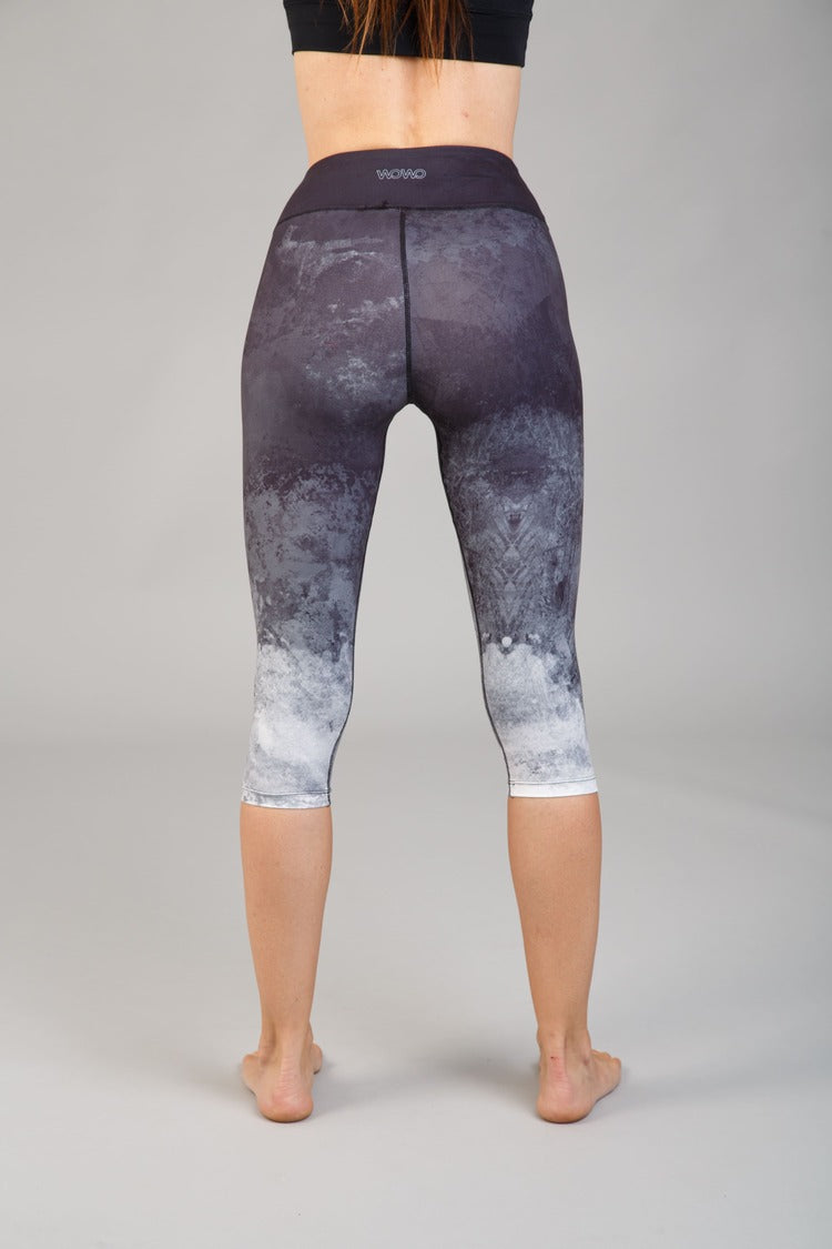 Női capri leggings, tejselyem – 339