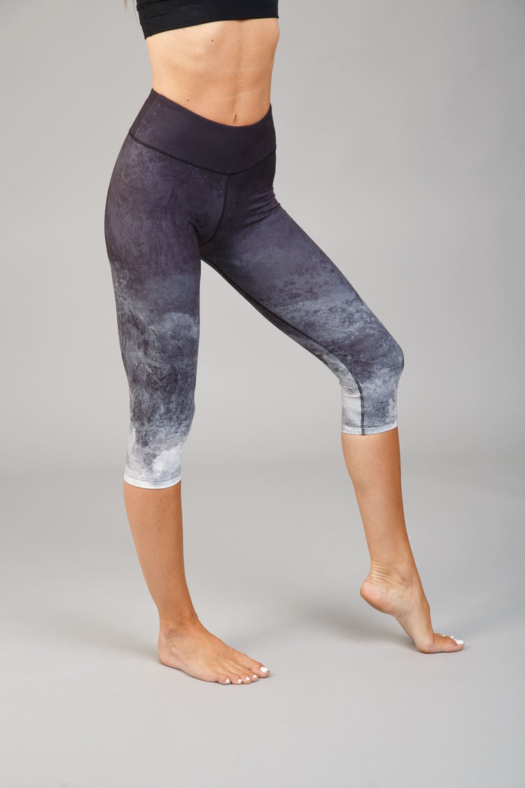 Női capri leggings, tejselyem – 339